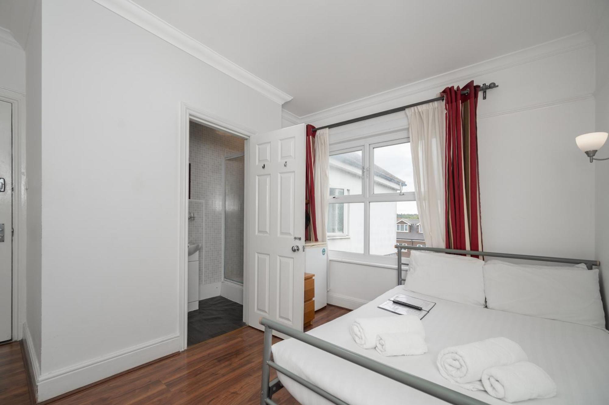 Flexistay Norbury Aparthotel 런던 외부 사진