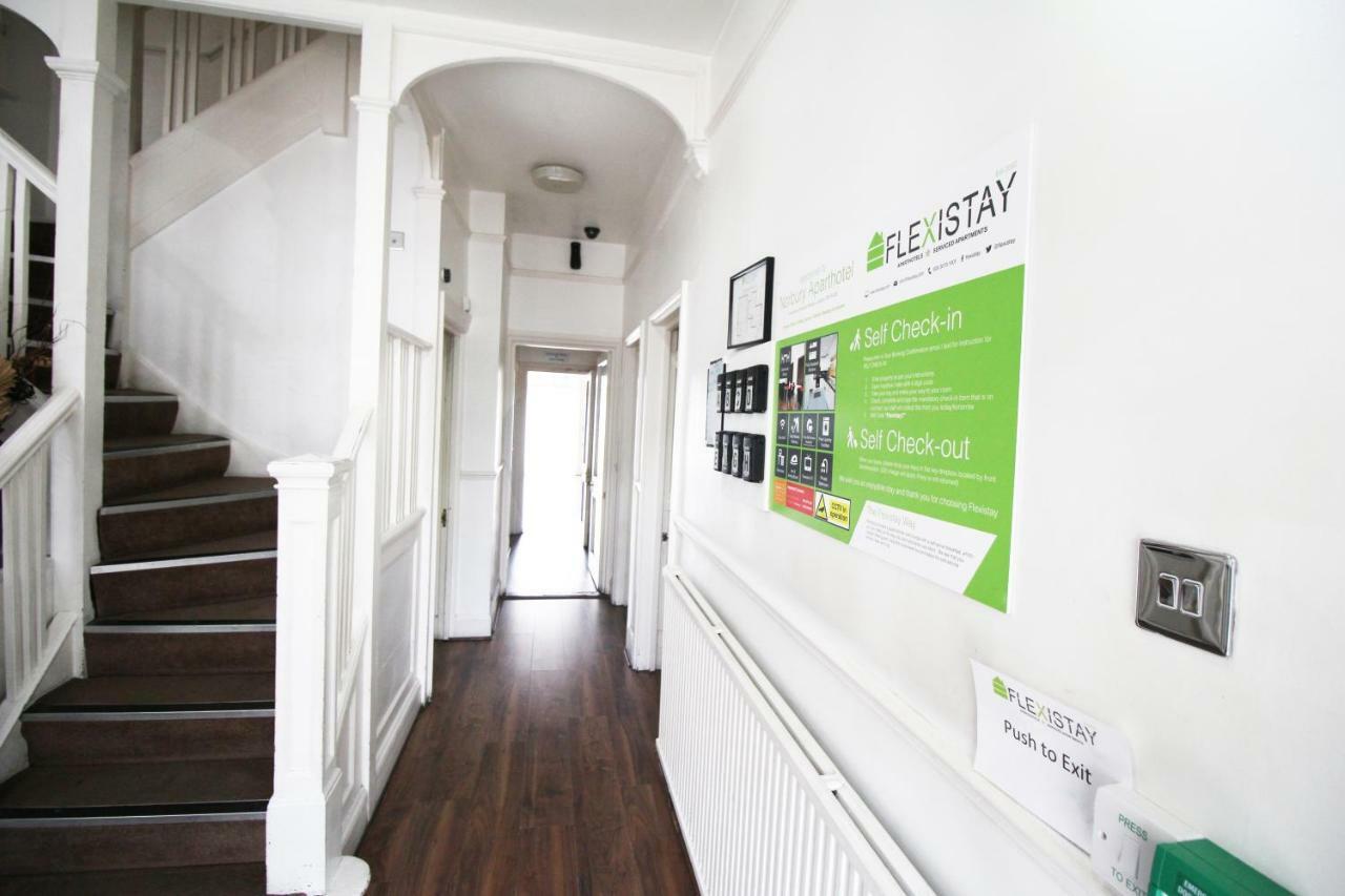 Flexistay Norbury Aparthotel 런던 외부 사진